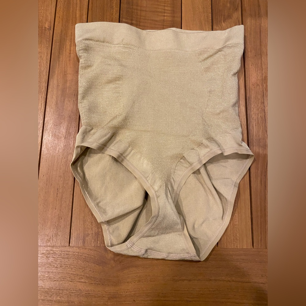 New Heavenly Secrets Shapewear